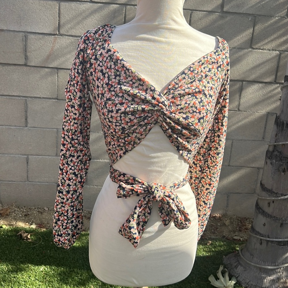 Floral Tie Crop Top
